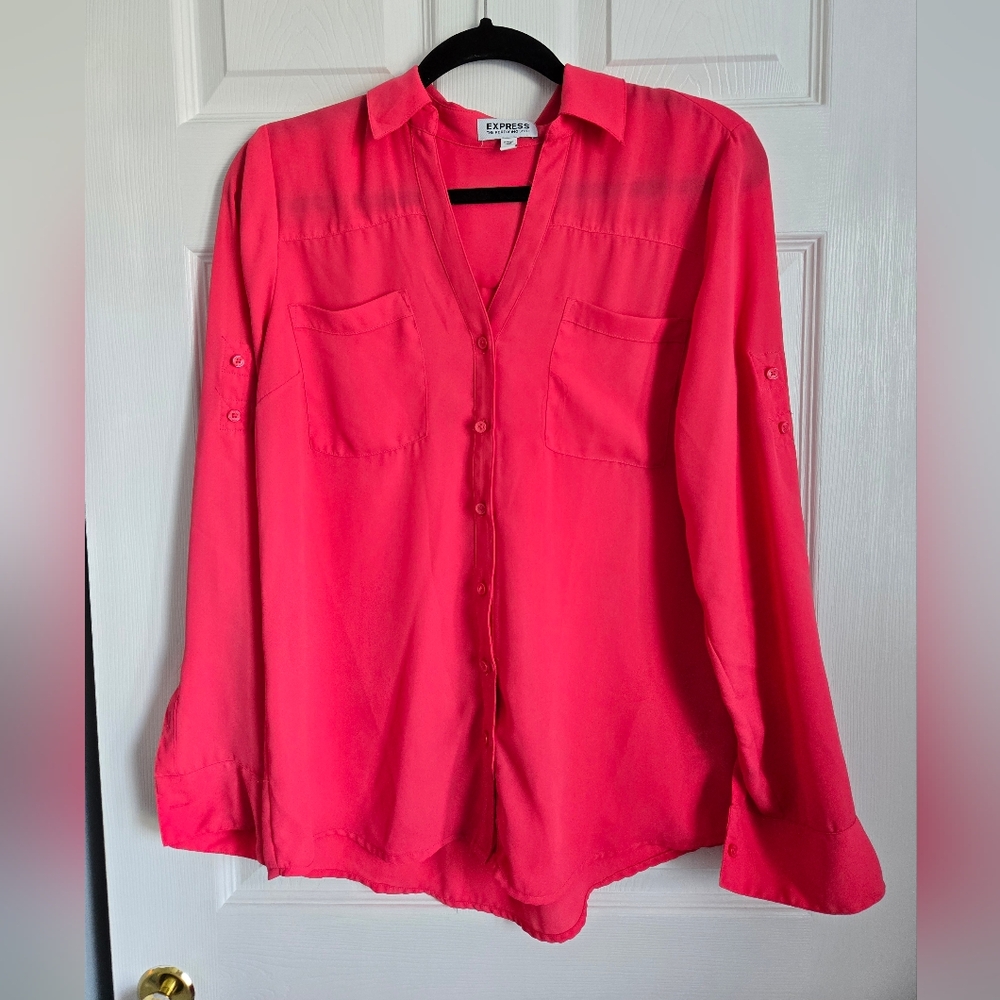Express Women's Pink Button-Up Shirt